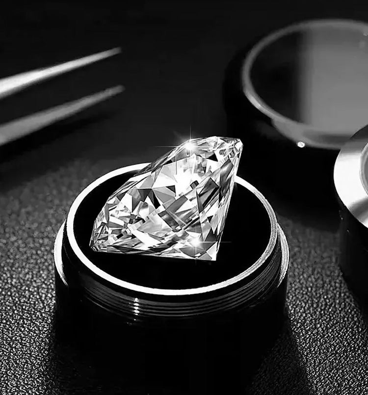 Lab-grown Diamond