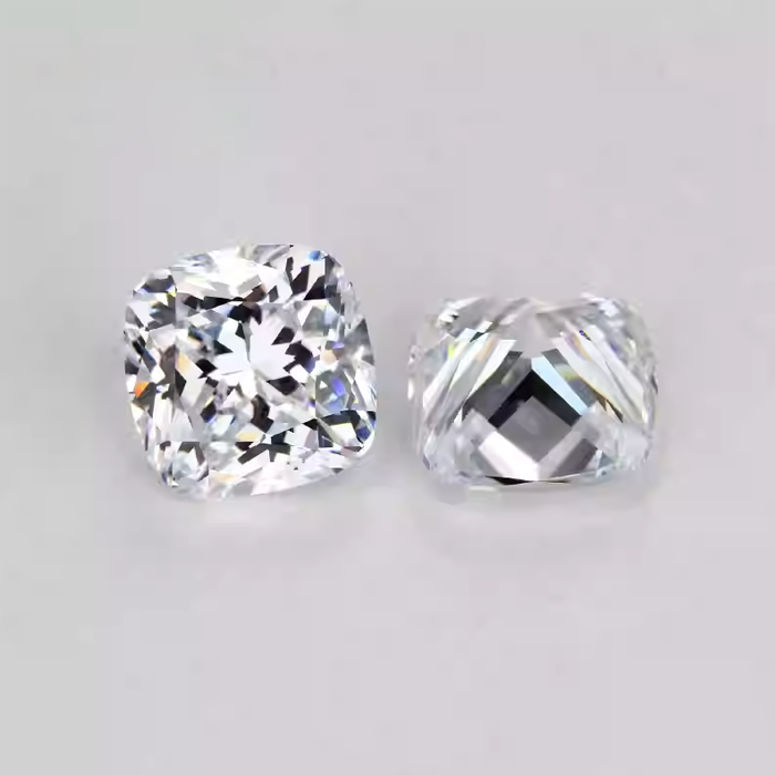 IGI Cushion Cut Lab-grown Diamonds (VVS2-VS2)