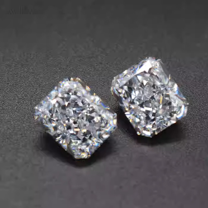 IGI Radiant Cut Lab-grown Diamonds(VVS2-VS2)